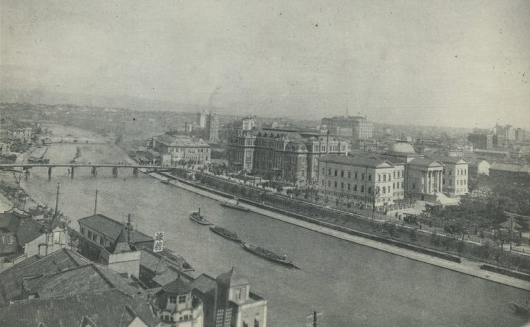 写真：東側（1923年）